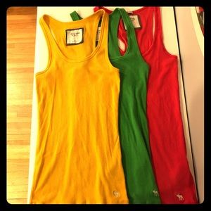 Abercrombie & Fitch layering tank tops size Medium